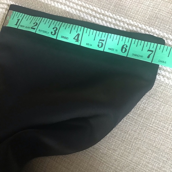 Melanie Lyne Black Satiny Dress Pants - Size 10 - Picture 8 of 8